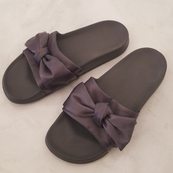 Shoes - Gray Satin Knotted Bow Slides Sandals 7 8